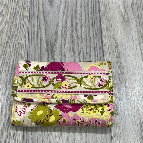 Vera Bradley Pink and Green Floral Wallet - Picture 1 of 10